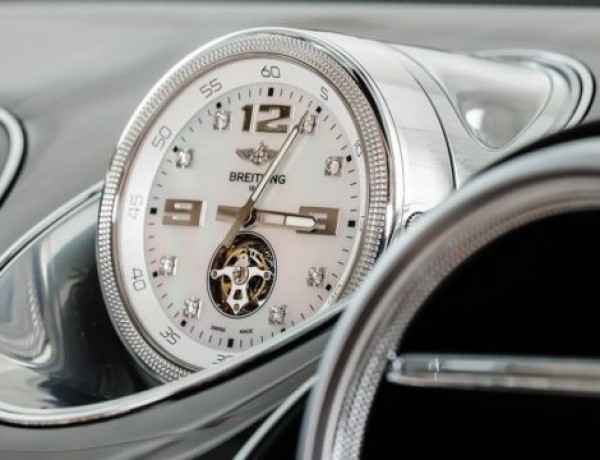 bentayga-breitling-clock-1-640×360